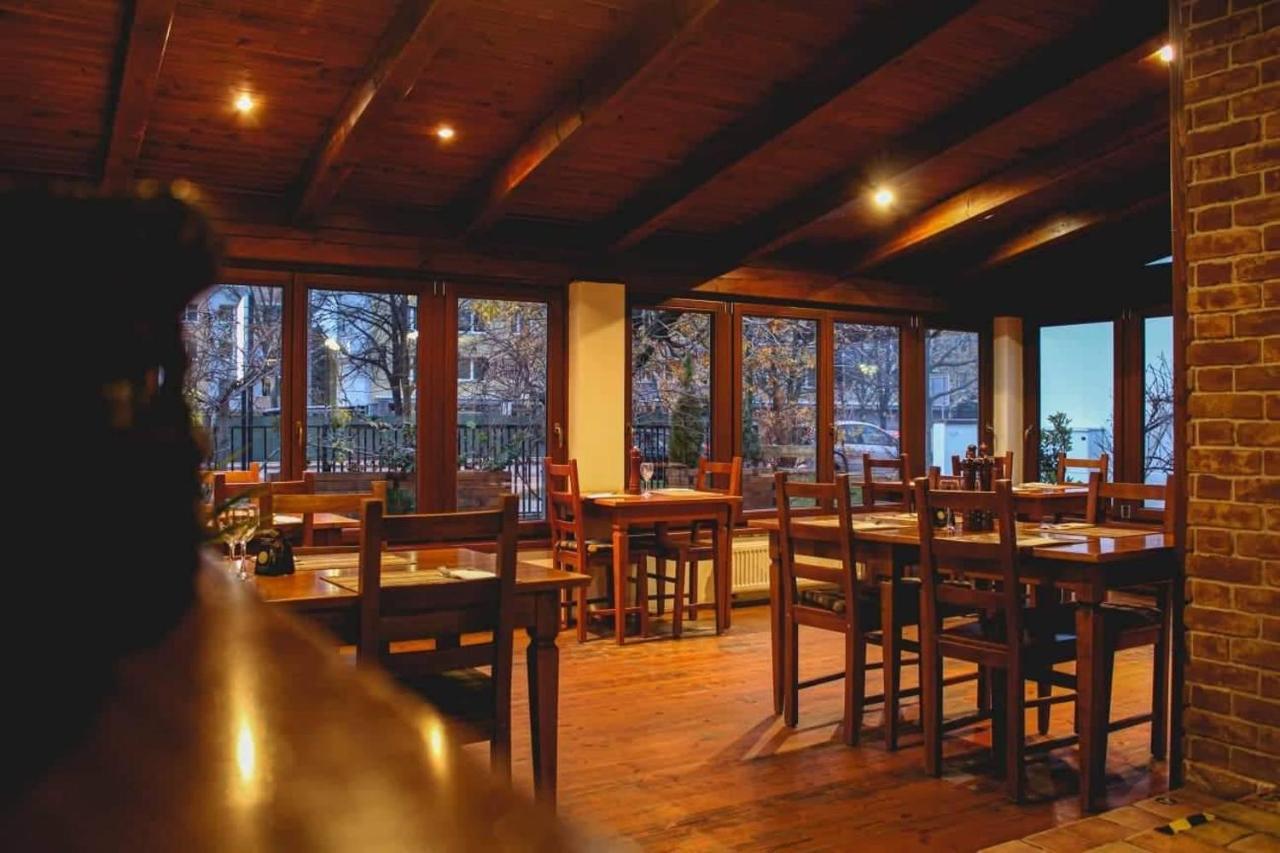 Il Galeone Hotel Stupava Dış mekan fotoğraf